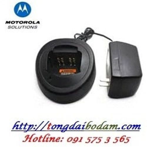 Bộ sạc đơn bộ đàm Motorola CP1660 (PMLN5396A)